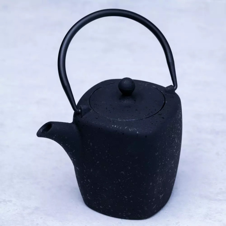 Zaparzacz żeliwny 900 ml dzbanek do herbaty ziół imbryk z zaparzaczem Kinghoff KH 1818