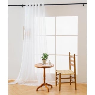 Firana biała z haftem...