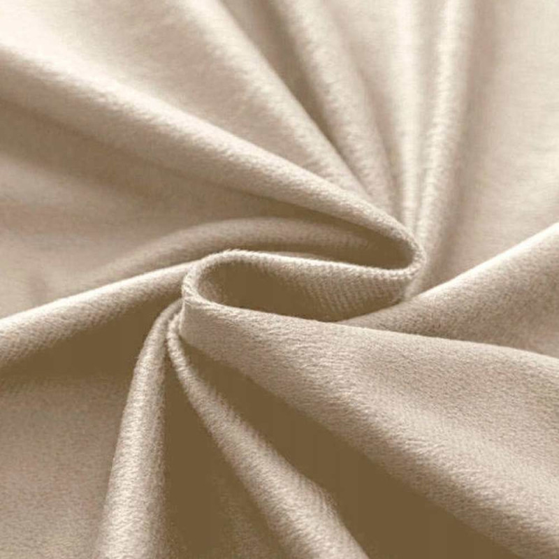 Zasłony zaciemniające na przelotkach Cotton World Velvet welur 140x250 cm latte