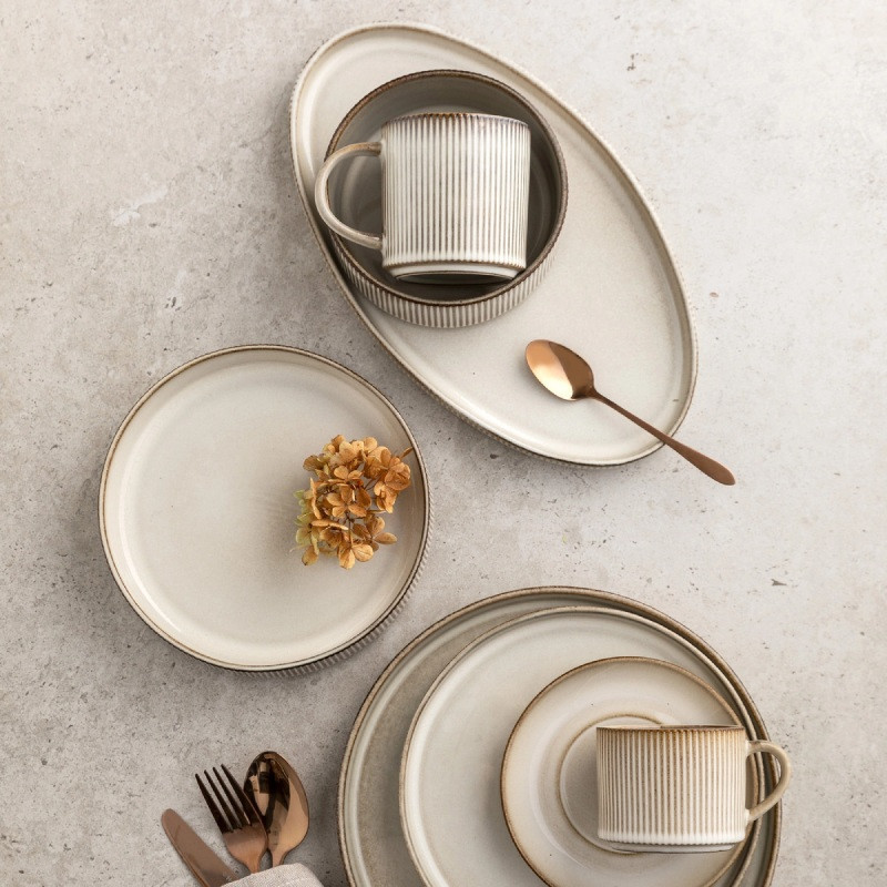 Serwis obiadowy porcelanowy GierekHoff Evie 30 elementów z salaterkami i kubkami zestaw talerzy dla 6 osób retro 1211
