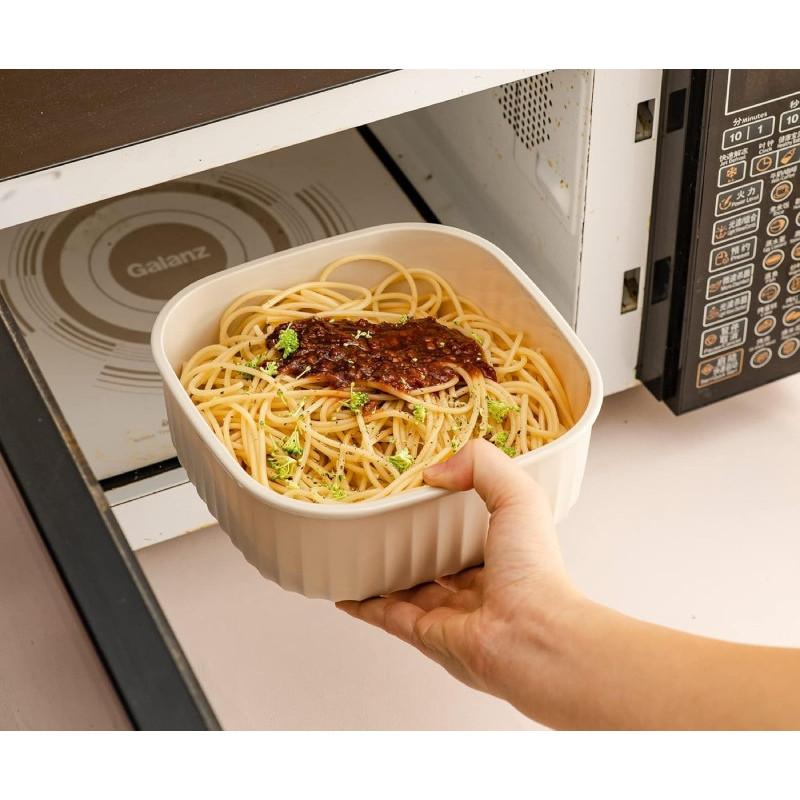 Pojemniki kwadratowe lunchbox MG Home Misto zestaw 4 sztuk hermetyczne 2500/1500/960/520 ml kremowe
