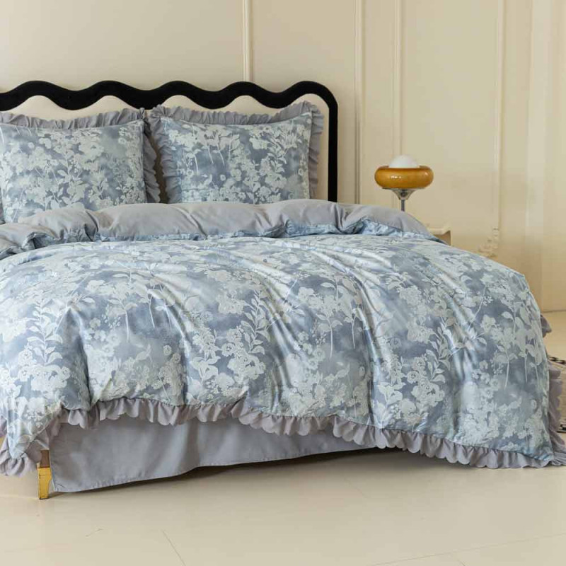 Pościel z falbanką 160x200 mikrofibra Cotton World 3 części szara w kwiaty 2915
