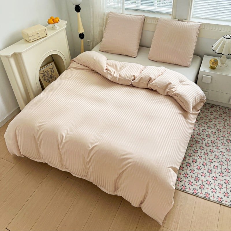 Pościel 140x200 adamaszek bawełna satynowa GierekHoff gruba 2 części GH 3113 hotelowa beżowa w paski