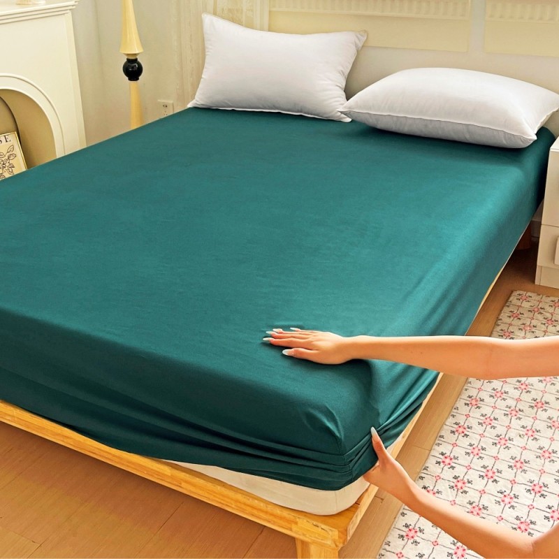 Prześcieradło 160x200 z gumką z mikrofibry GierekHoff grube butelkowa zieleń