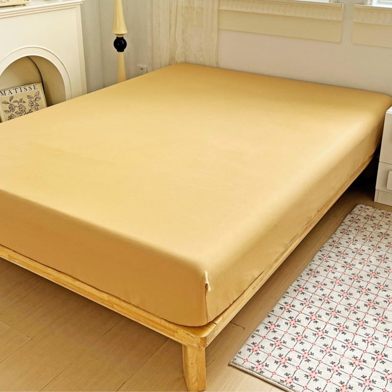 Prześcieradło 140x200 z gumką z mikrofibry GierekHoff grube beżowe