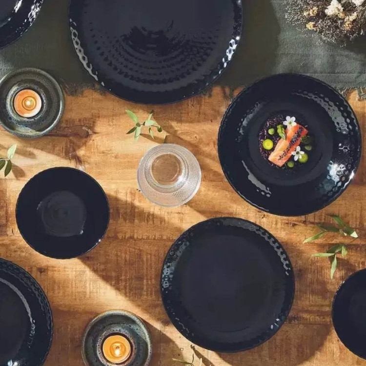 Serwis obiadowy GierekHoff Diamond 18 elementów czarne talerze dla 6 osób