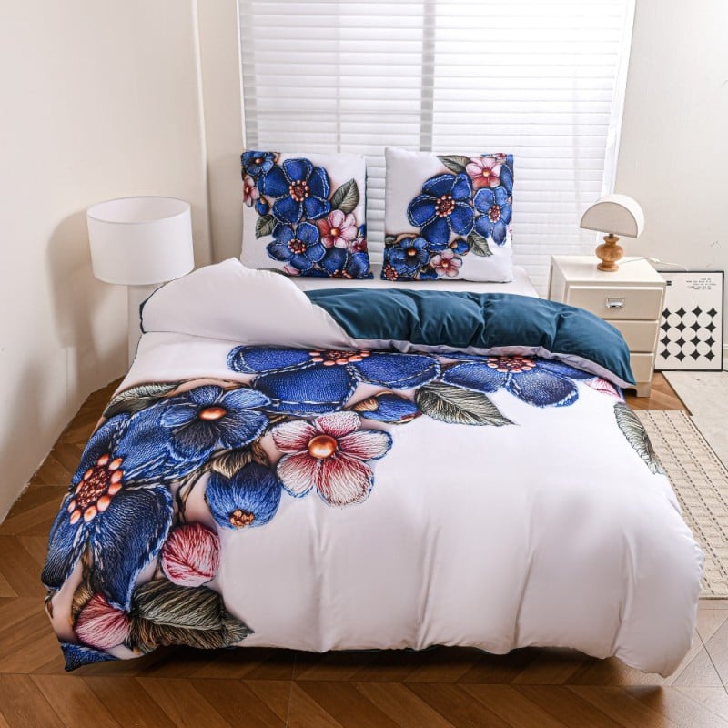 Pościel 140x200 bawełna satynowa wzór 5D dwustronna GierekHoff gruba 2 części GH 3121 niebieskie kwiaty